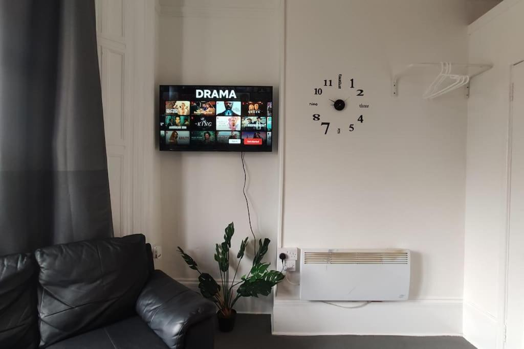 1 Bedroom Studio In A Supurb Area Of Cardiff Eksteriør billede